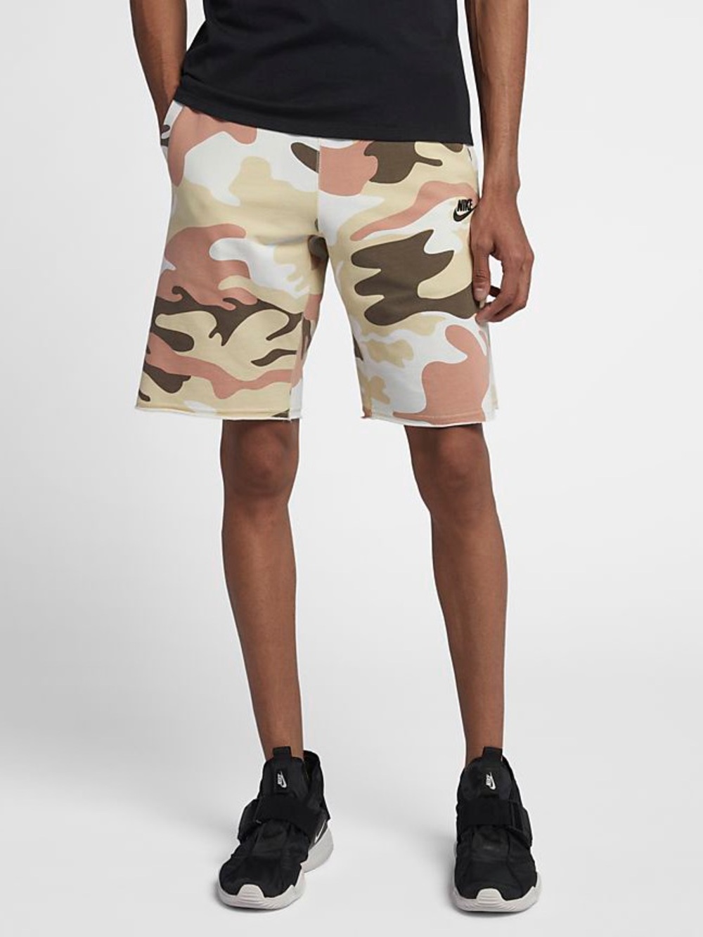 Nike Sportswear Men's Desert Camo Drawstring Shorts Yellow Gray Size L